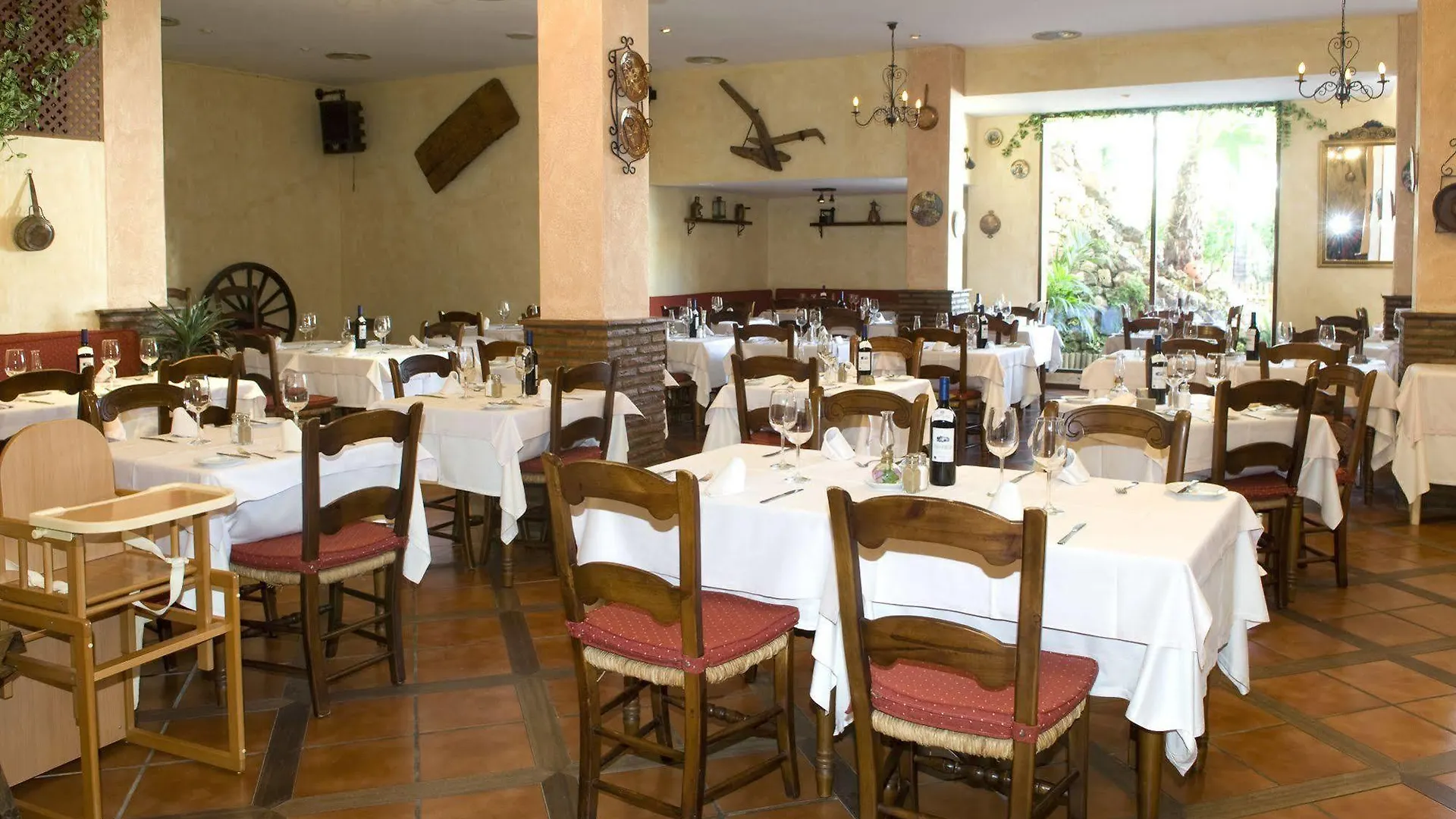Aparthotel Mijas Costa Oasis By Grangefield Oasis Club Sitio de Calahonda