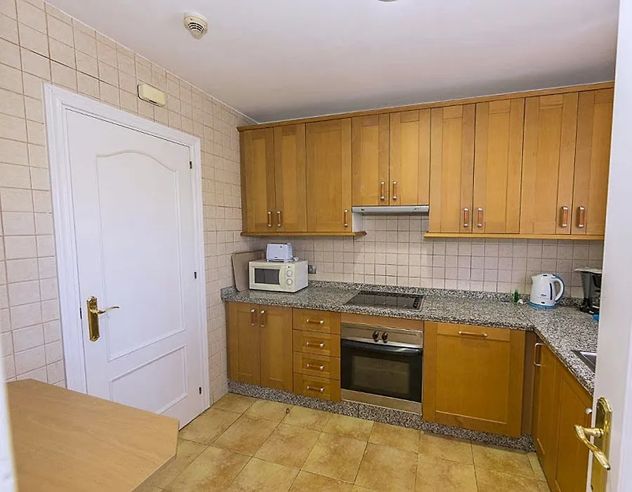 Aparthotel Mijas Costa Oasis By Grangefield Oasis Club Sitio de Calahonda