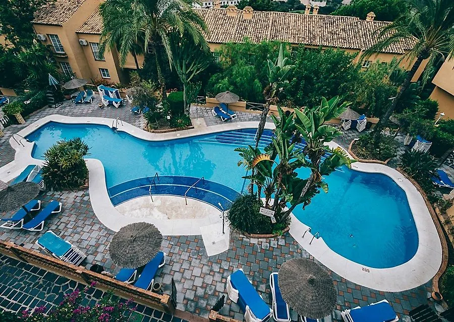 Aparthotel Mijas Costa Oasis By Grangefield Oasis Club Sitio de Calahonda 3*,